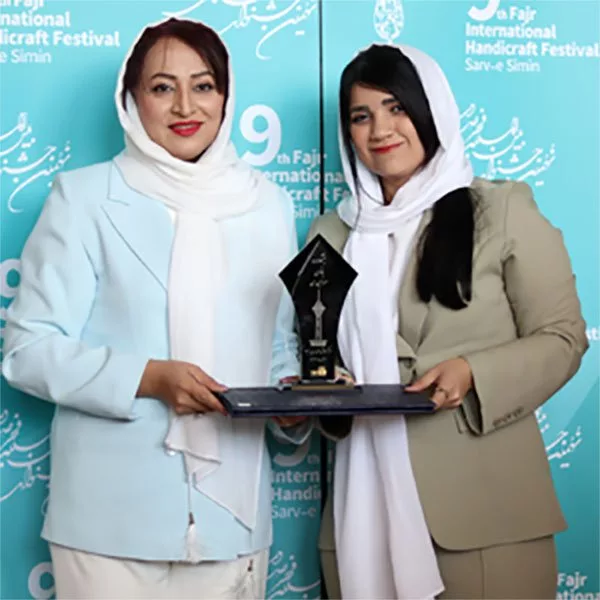 چرا بانوی مقصد ؟ دنیای دیجیتال مارکتینگ و الزام انتخاب یک شریک استراتژیک_آفتاب شرق 4 1758366994 618 چرا بانوی مقصد ؟ دنیای دیجیتال مارکتینگ و الزام انتخاب.webp