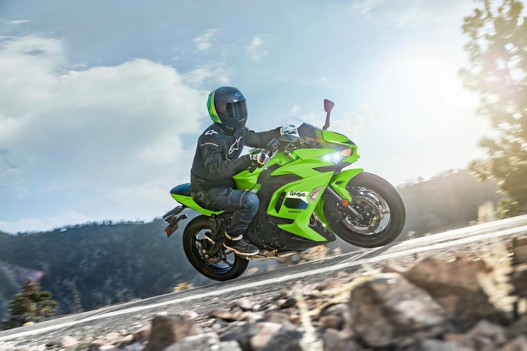افت قوت ZX-10R در سایه بهروزرسانیها_آفتاب شرق 4 موتورسیکلت اسپرت