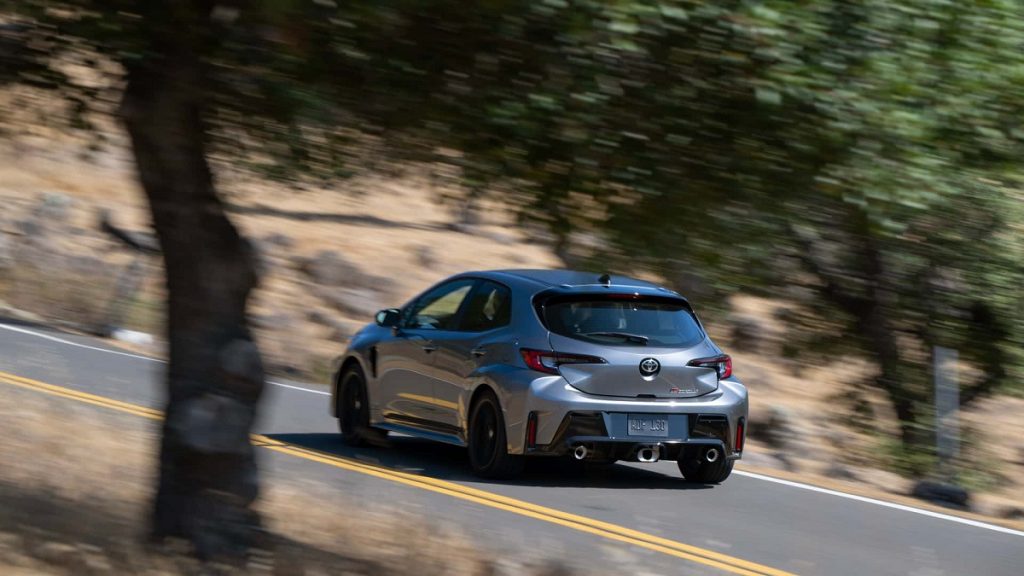 خودرو اسپرت