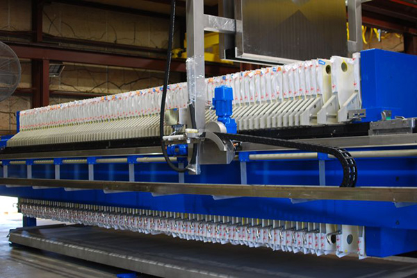 بررسی انواع فیلتر پرس و مزایای هرکدام در صنایع مختلف