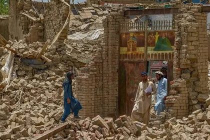 آمادگی هلال احمر ایران برای اعزام تیم های امدادی به مناطق زلزله زده افغانستان_آفتاب شرق 2 آمادگی هلال احمر ایران برای اعزام تیمهای امدادی به مناطق زلزلهزده افغانستان