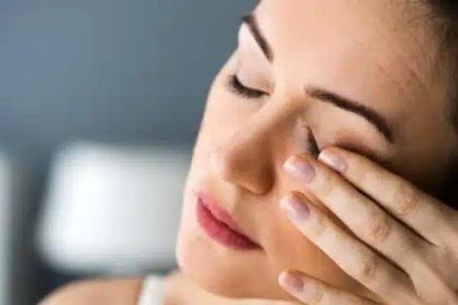 علت درد پشت چشم چیست؟_آفتاب شرق 10 علت درد پشت چشم چیست؟