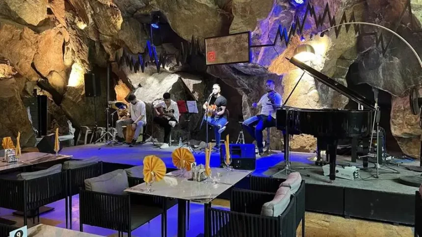 بهترین رستوران‌ها با موسیقی زنده و دیجی در کیش