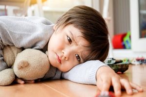 فرزندخوانده، وارث و محرم شرعی می‌شود؟