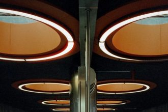 برندگان مسابقه عکاسی آنالوگ ۲۰۲۵ معارفه شدند؛ از قطب شمال تا گاتهام_آفتاب شرق 7 مسابقه عکاسی آنالوگ ۲۰۲۵