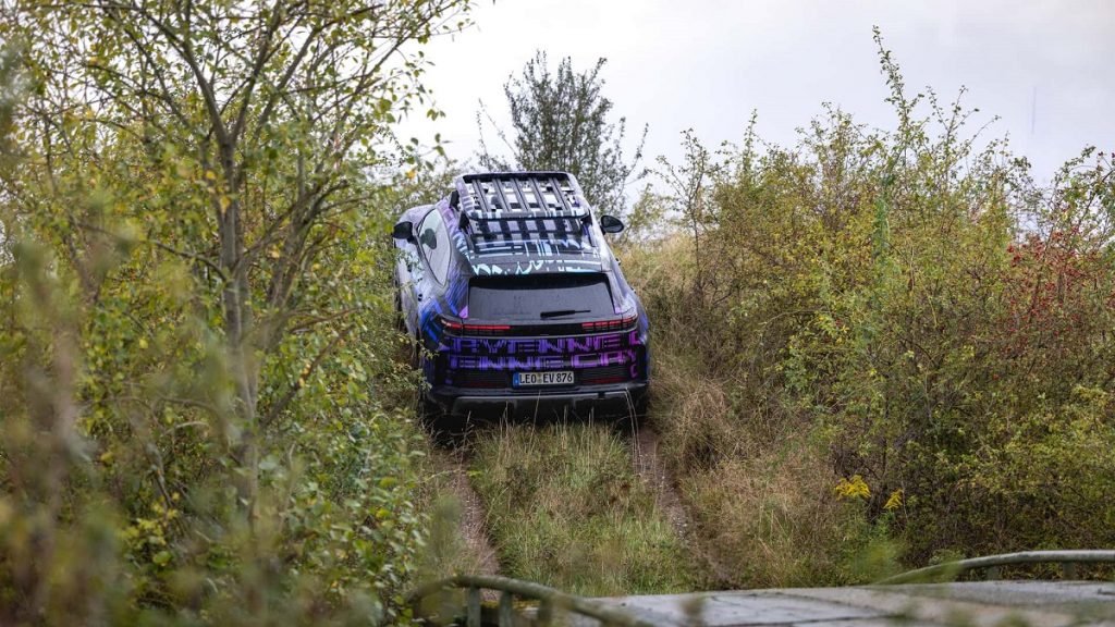 پورشه کاین توربو الکتریک یک هیولای ۱۰۰۰ اسب بخاری خواهد بود_آفتاب شرق 7 پورشه کاین توربو الکتریک