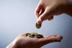 به‌خاطر مباحث مربوط به انحراف مهریه، پسران کمتر به خواستگاری می‌روند!