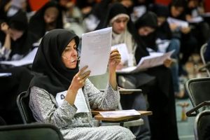 روزگاری در آزمون استخدامی معلمان، از سوالات شب اول قبر می پرسیدند!/ در هم چنان بر همان پاشنه می چرخد!_آفتاب شرق 18 روزگاری در آزمون استخدامی معلمان، از سوالات شب اول قبر می پرسیدند!/ در همچنان بر همان پاشنه می چرخد!