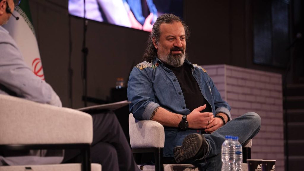 درآمد ۱۹۷ میلیارد تومانی تولیدکنندگان محتوا از آپارات در سال ۱۴۰۳_آفتاب شرق 10 1760717742 258 درآمد ۱۹۷ میلیارد تومانی تولیدکنندگان محتوا از آپارات در سال