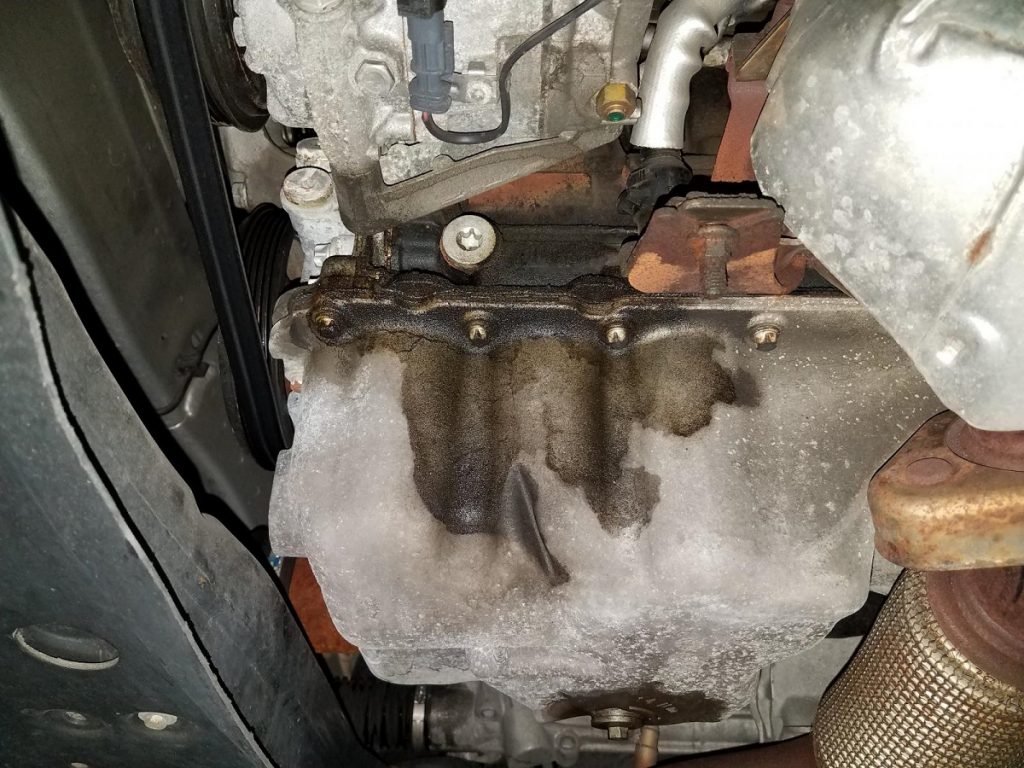 کارتل ماشین چیست؟ بازدید کامل خرابی و ترکیدن کارتل ماشین + روش تعمیر_آفتاب شرق 16 نشتی روغن