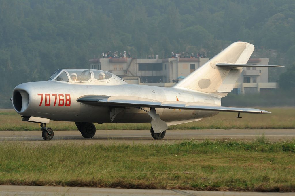 جنگنده Shenyang F-5