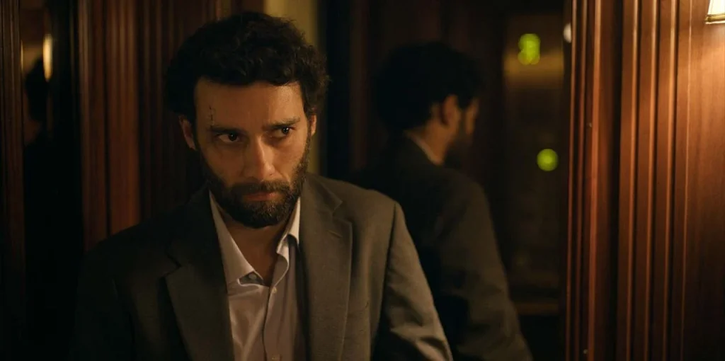 داستان سریال «خرید وفروش» و بازیگران آن_آفتاب شرق 31 آرش مرندی در سریال معامله ۲۰۲۵