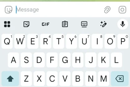 بتای تازه تلگرام در اندروید با تغییرات جزئی برپایه Liquid Glass انتشار شد_آفتاب شرق 2 انتشار نسخه بتا تلگرام اندروید با رابط کاربری جدید Liquid Glass