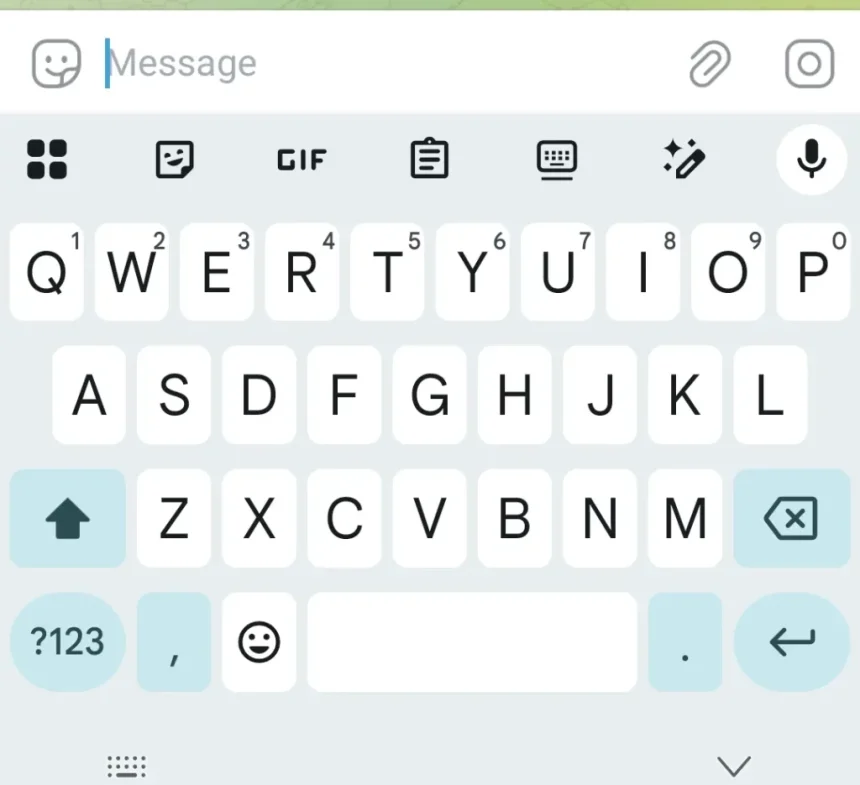 بتای تازه تلگرام در اندروید با تغییرات جزئی برپایه Liquid Glass انتشار شد_آفتاب شرق 7 انتشار نسخه بتا تلگرام اندروید با رابط کاربری جدید Liquid Glass