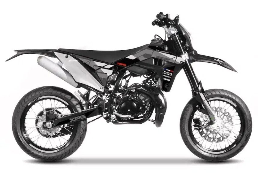 پژو با همکاری شرکو سه مدل از موتورسیکلت XP6 را اراعه خواهد کرد_آفتاب شرق 1 پژو XP6