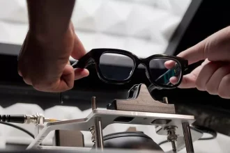 مجیک لیپ از پروتوتایپ یک عینک هوشمند با پلتفرم Android XR رونمایی کرد_آفتاب شرق 10 عینک هوشمند مجیک لیپ