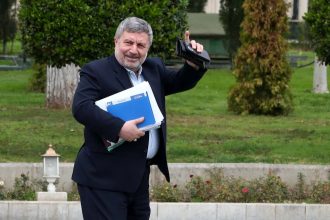 مانع ها مختصری برای از بین بردن فیلترینگ وجود دارد_آفتاب شرق 5 موانع مختصری برای رفع فیلترینگ وجود دارد