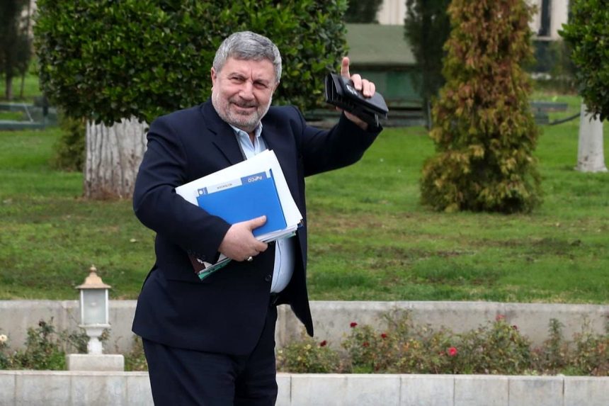 مانع ها مختصری برای از بین بردن فیلترینگ وجود دارد_آفتاب شرق 1 موانع مختصری برای رفع فیلترینگ وجود دارد