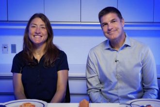 آشپزخانه فضایی ناسا؛ فضانوردان چگونه قرار است در ماه غذا بخورند؟