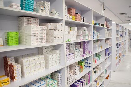 مصرف دارو در کشور پس از شیوع کرونا افزایش یافت/ نقش نسخه‌نونیسی الکترونیک در افزایش تجویز دارو