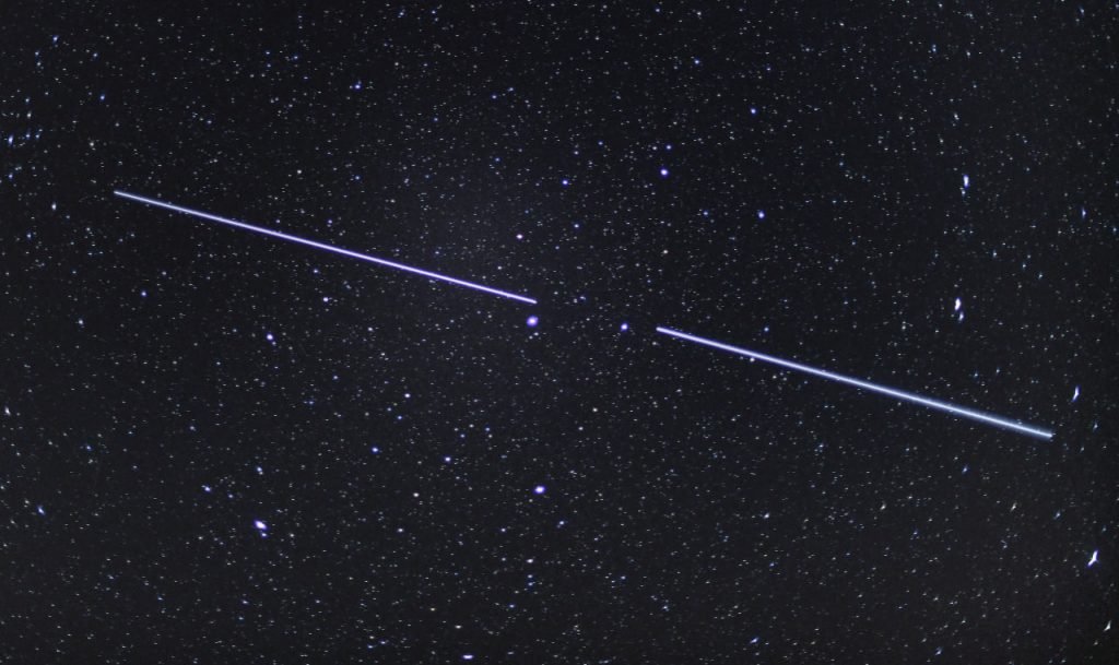 فضاپیمای چینی از فاصله خطرناک ماهواره استارلینک عبور کرده آفتاب شرق