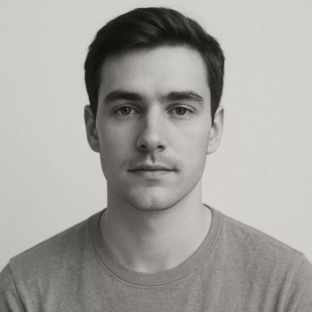 پرتره سیاه سفید در سبک مینیمال ساخته شده با پرامپت مخصوص در جمنای