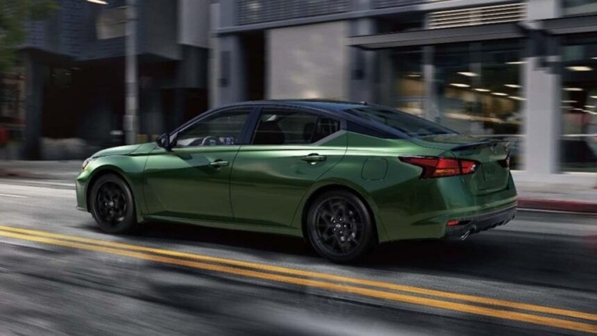 نیسان آلتیما