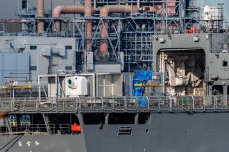 سلاح لیزری ژاپن روی JS Asuka