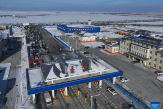 افتتاح طولانی‌ترین تونل بزرگراهی جهان در چین