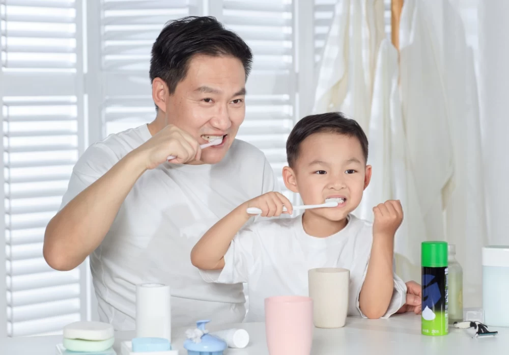 1766894426 384 با اهمیت ترین عامل تفاوت خمیردندان کودک و بزرگسال در.webp