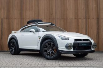 نیسان GT-R آفرودی