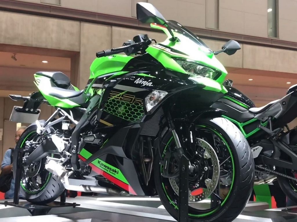 کاوازاکی نینجا ZX-25R