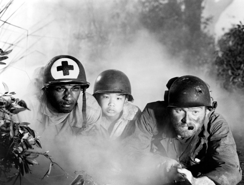 فیلم جنگی کلاهخود فولادی ۱۹۵۱