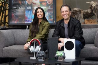 فیل اسپنسر و آشا شارما، مدیران ایکس باکس