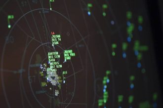 رادار کنترل پرواز