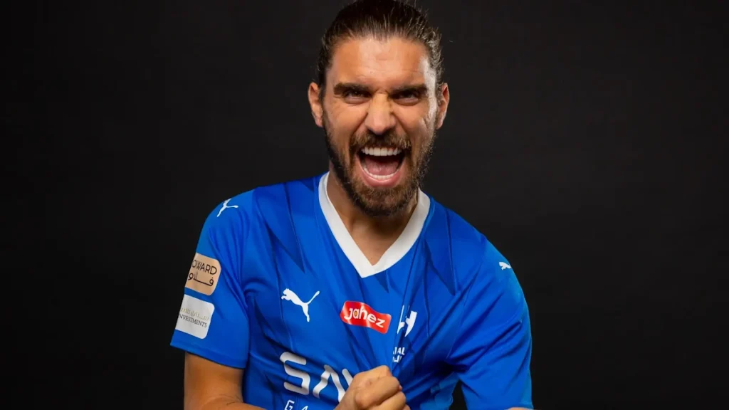 الهلال