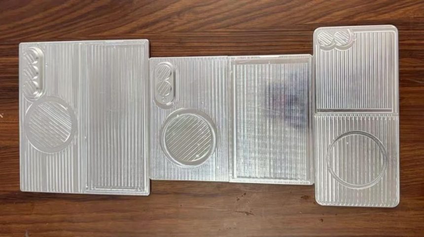 اطلاعات و تصاویر جدیدی از اولین گوشی تاشو عریض سامسونگ فاش شد