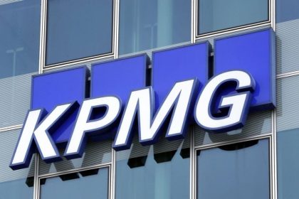 رسوایی KPMG؛ گزارش مهم مزایای هوش مصنوعی پر از توهمات هوش مصنوعی بود