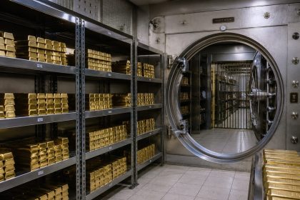 تمرکز ذخایر طلای پلتفرم‌ها در یک بانک با مدیریت ریسک سازگار نیست