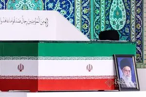 توصیه فوریت‌های پزشکی به کاهش زمان حضور در محل مراسم وداع با رهبر شهید