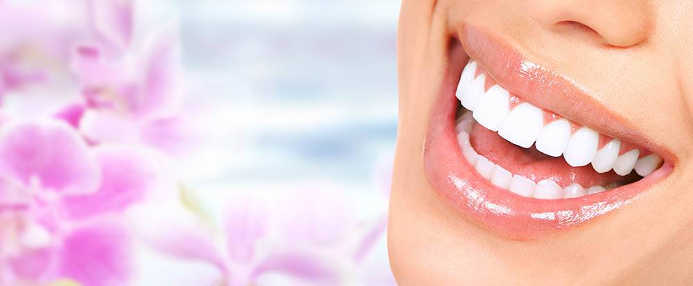 چرا انتخاب دندانپزشک زیبایی در کرج مهمتر از انتخاب روش درمان است؟ 3 Cosmetic Dentistry