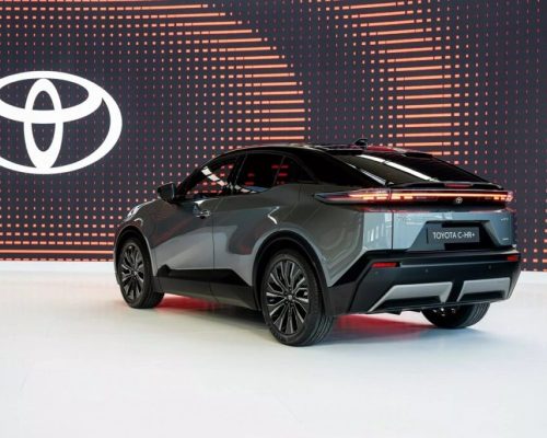تویوتا C-HR
