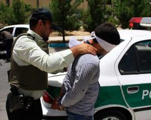 بازداشت ۳ نفر از کارکنان شهرداری ازنا به جرم اختلاس و ارتشا