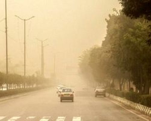 گرد و خاک ادامه دارد