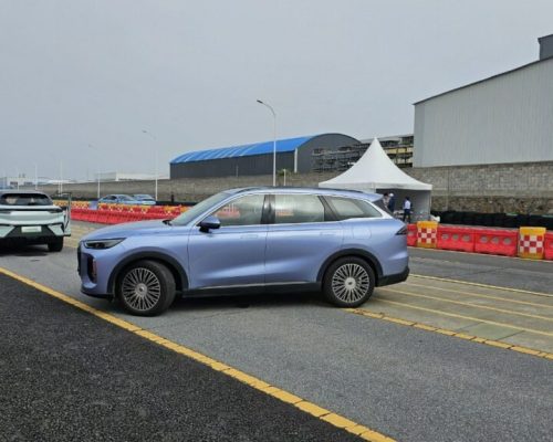 فونیکس F9