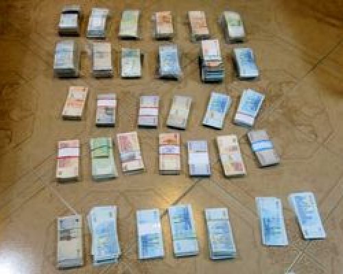کشف بیش از ۵ میلیارد ریال ارز قاچاق در هنگ مرزی تایباد
