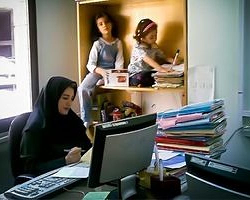 این مادران زودتر بازنشسته می‌شوند