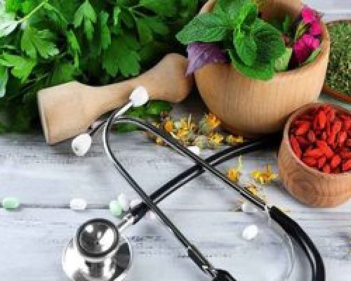 طب سنتی را با خرافه قاطی نکنید؛ ما می‌توانیم پزشکی آینده را بسازیم