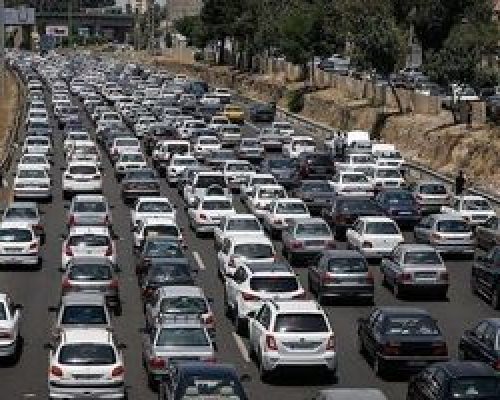 ترافیک سنگین در آزادراه های منتهی به شمال
