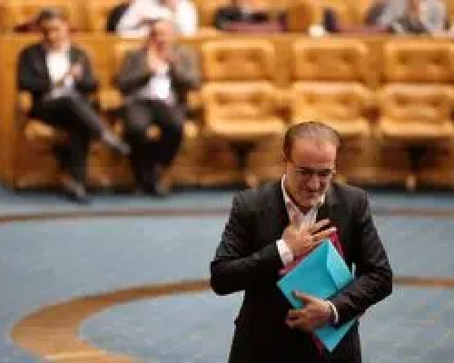 رئیس‌زاده رئیس‌کل سازمان نظام پزشکی ماند